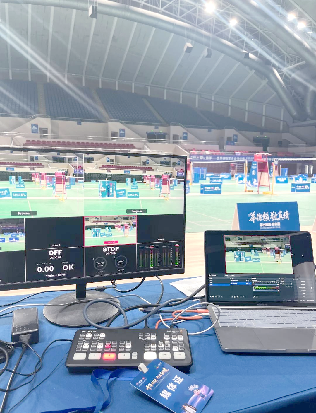 在那里可以看足球直播_(在哪里能看足球现场直播)  第1张