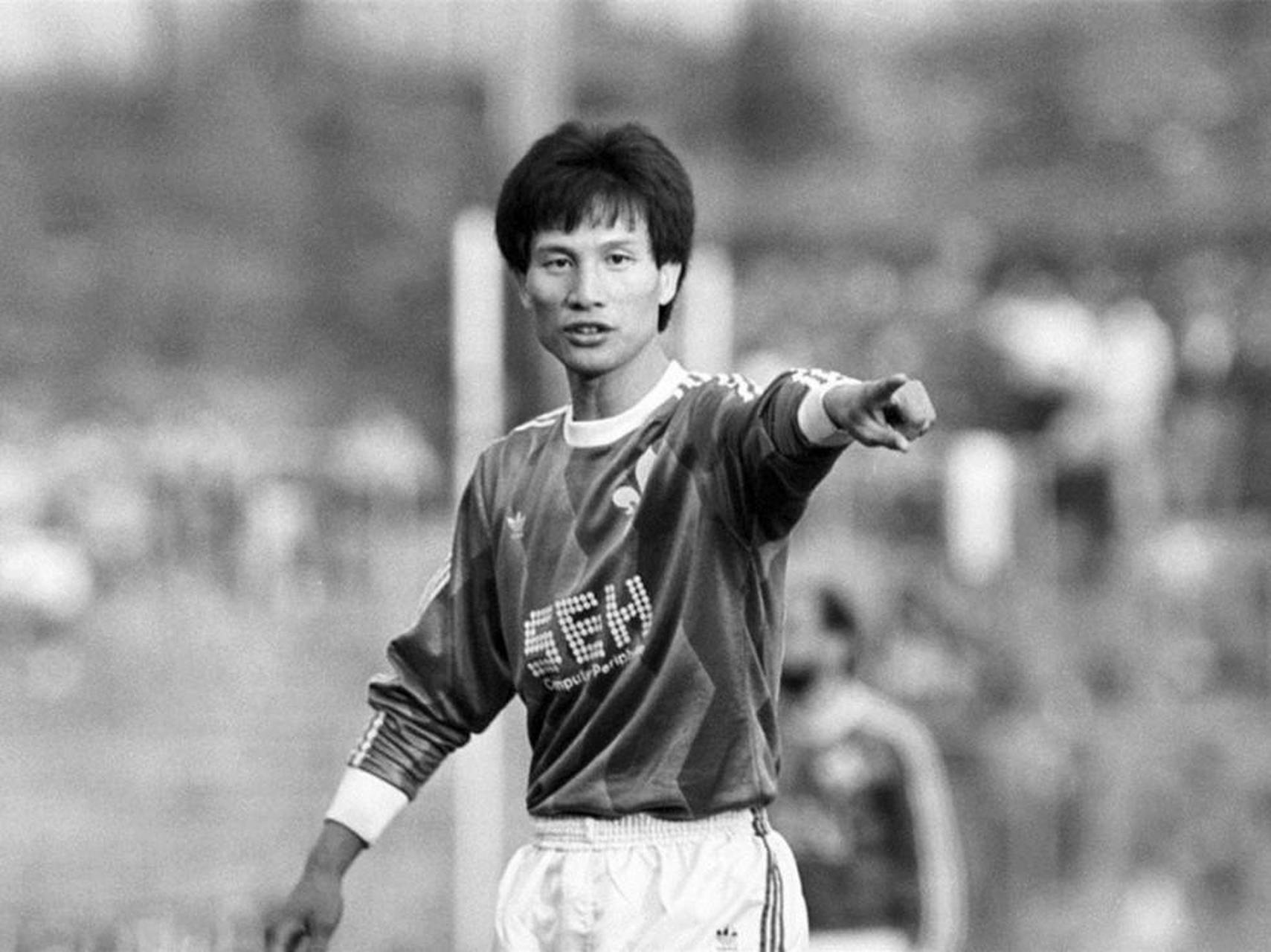 媒体：国足应彻底斩断灰色利益链足球生态严重畸形的简单介绍  第1张