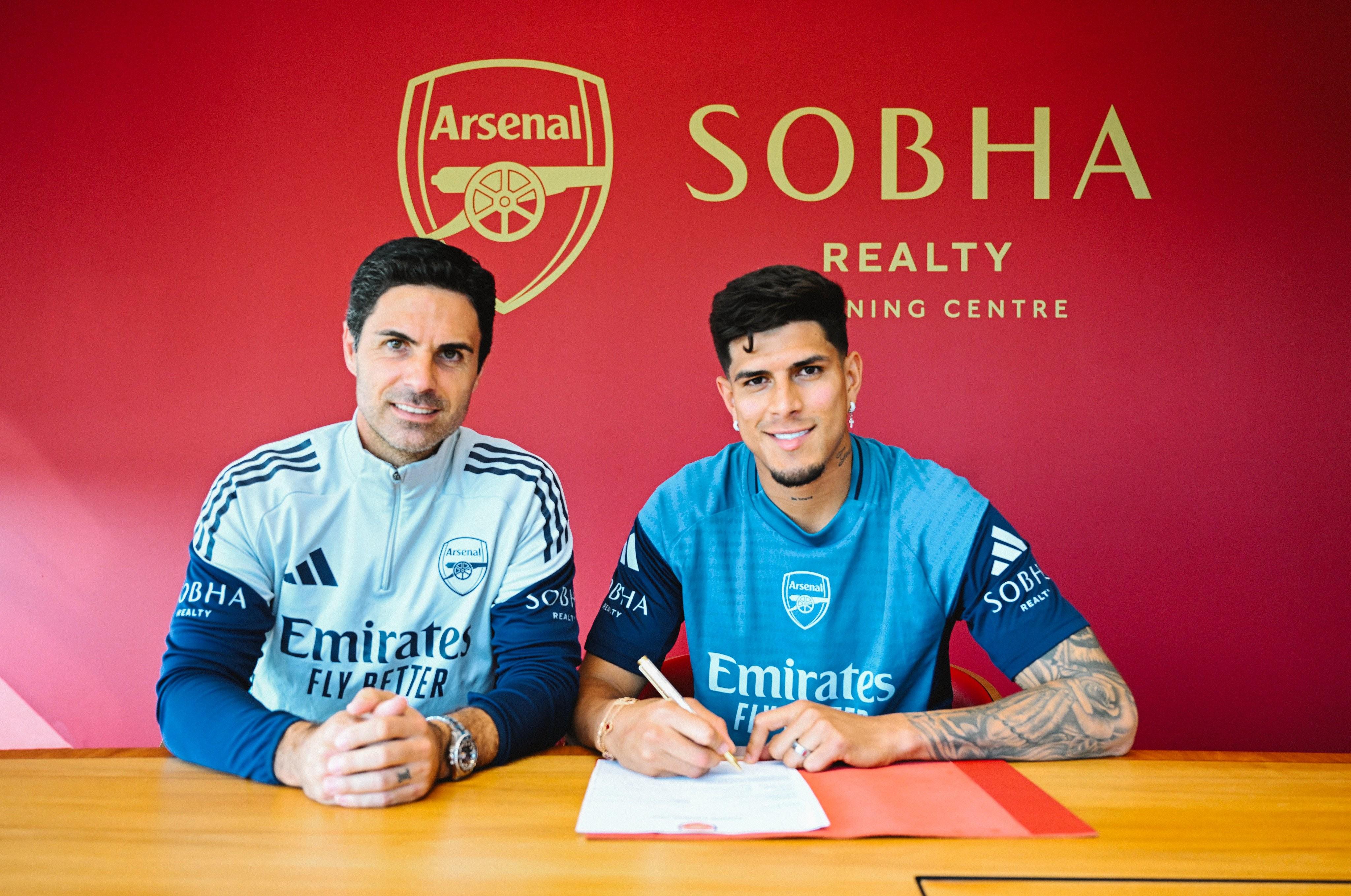 关于哲凯赖什发文告别葡萄牙体育球员正式加盟阿森纳的信息  第2张