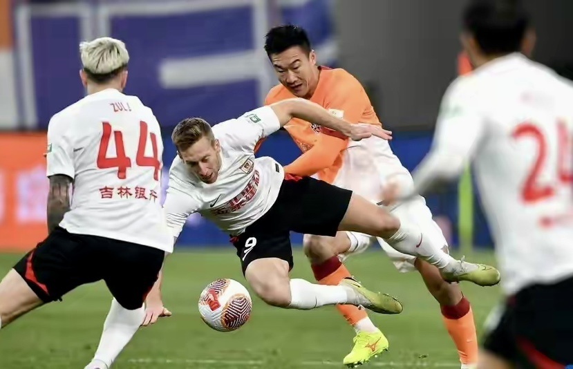 关于谭龙:亚泰保级仍有希望下一轮战津门虎的信息 第2张 关于谭龙:亚泰保级仍有希望下一轮战津门虎的信息 第2张