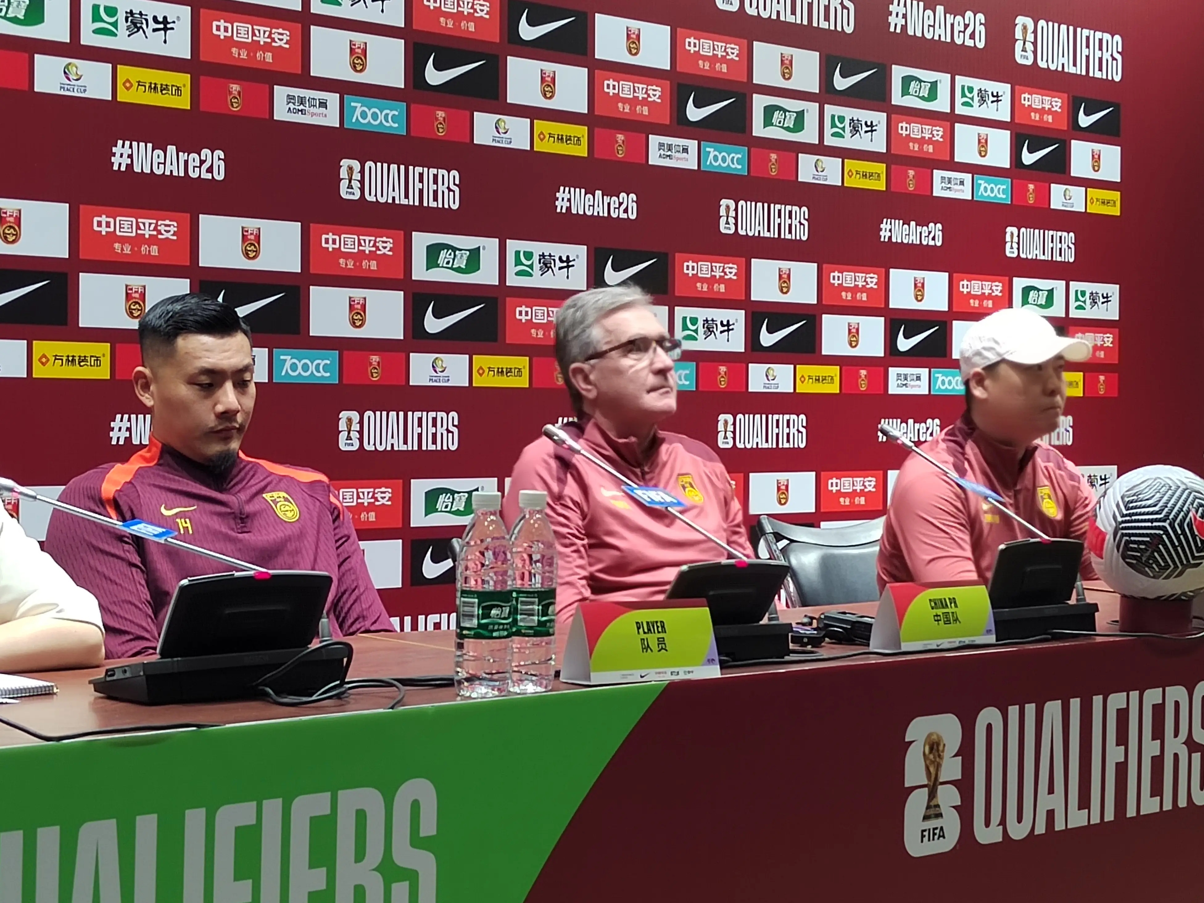 国足主帅伊万科维奇去留仍存变数国足方面可以单方终止合同的执行的简单介绍