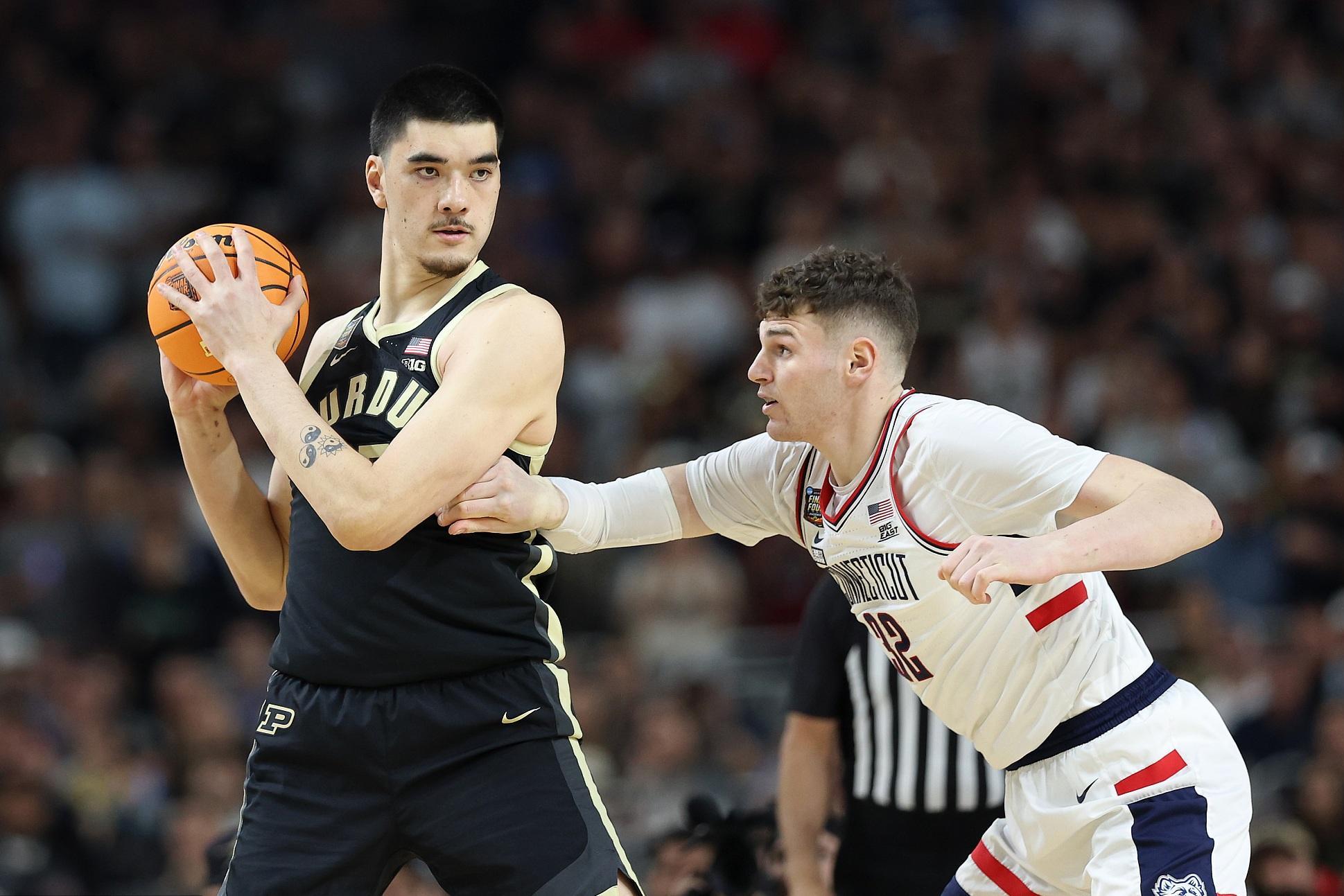 关于NCAA:康涅狄格大学VS亚利桑那大学的信息 第1张 关于NCAA:康涅狄格大学VS亚利桑那大学的信息 第1张