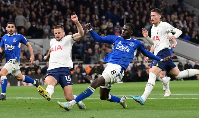 埃弗顿VS莱斯特城保级生死战高清在线直播地址的简单介绍  第2张