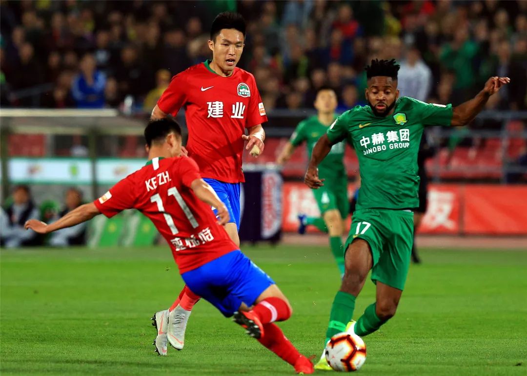 包含VAR将引入第二张黄牌审查机制以减少误判案例的词条 第1张 包含VAR将引入第二张黄牌审查机制以减少误判案例的词条 第1张