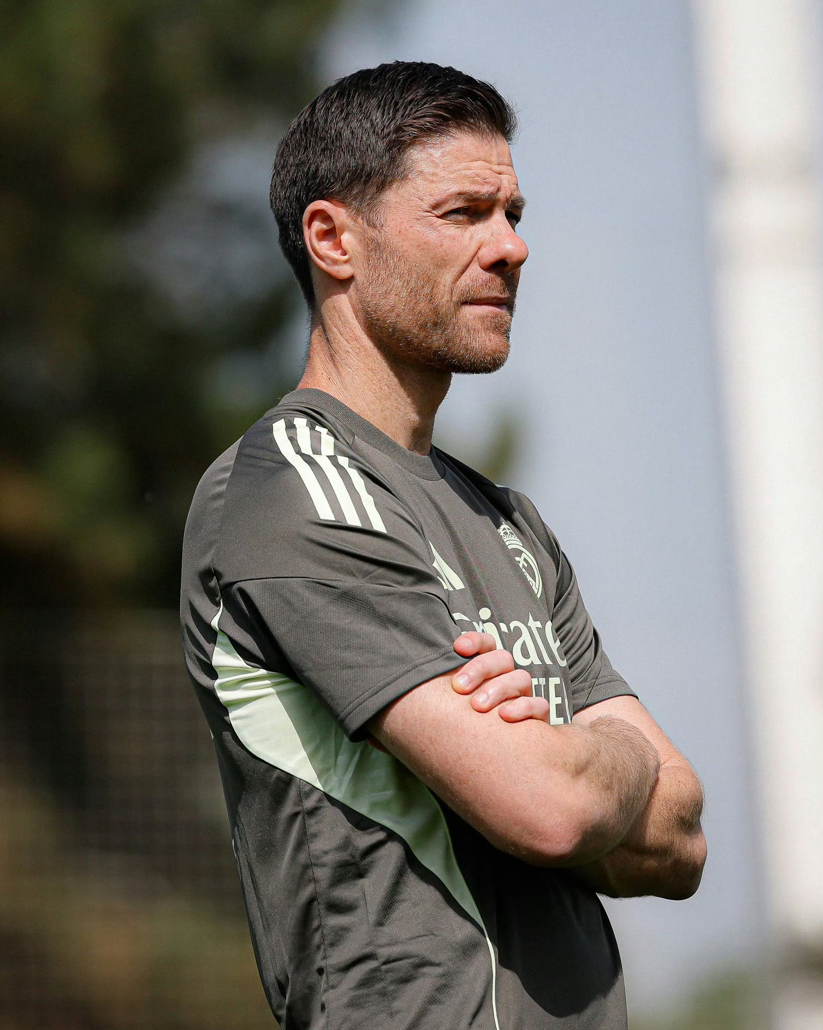 包含阿隆索正式亮相皇马此前担任勒沃库森主教练的词条 第2张 包含阿隆索正式亮相皇马此前担任勒沃库森主教练的词条 第2张