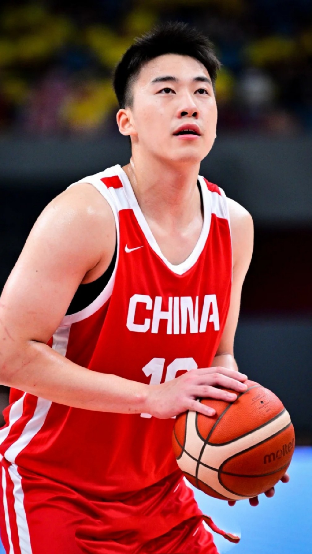 关于曝王俊杰明年参加NBA选秀倾向于在海外联赛打球的信息  第2张