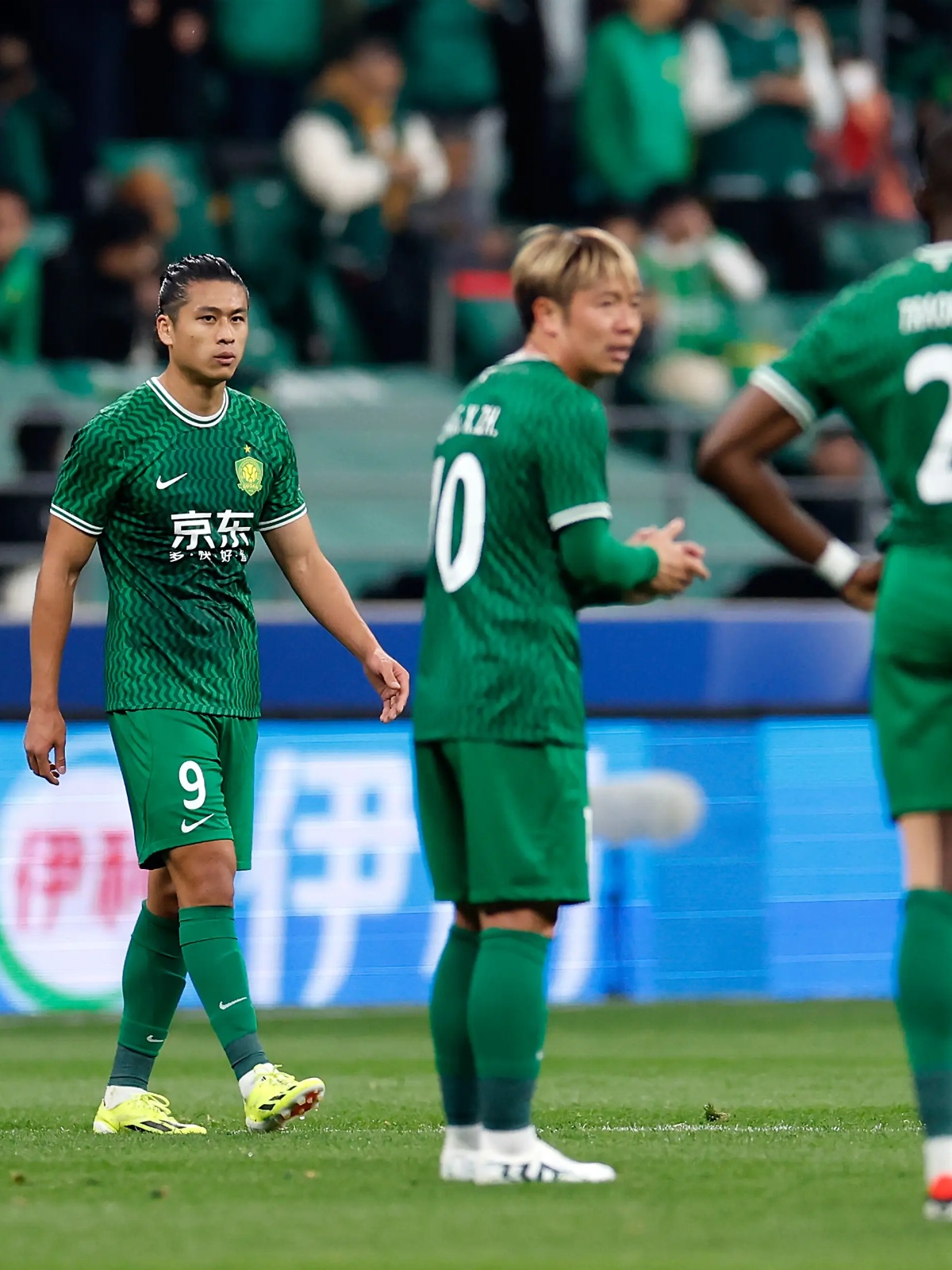 中超北京国安2-1云南玉昆法比奥破门张稀哲点射建功的简单介绍 第1张 中超北京国安2-1云南玉昆法比奥破门张稀哲点射建功的简单介绍 第1张