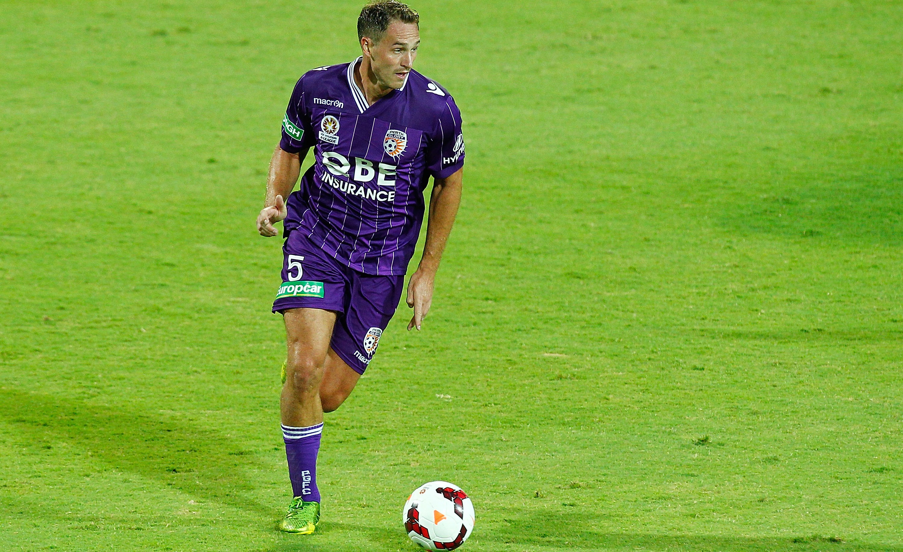 英南超中：罗伊斯顿镇VSAFC萨德伯里的简单介绍  第1张