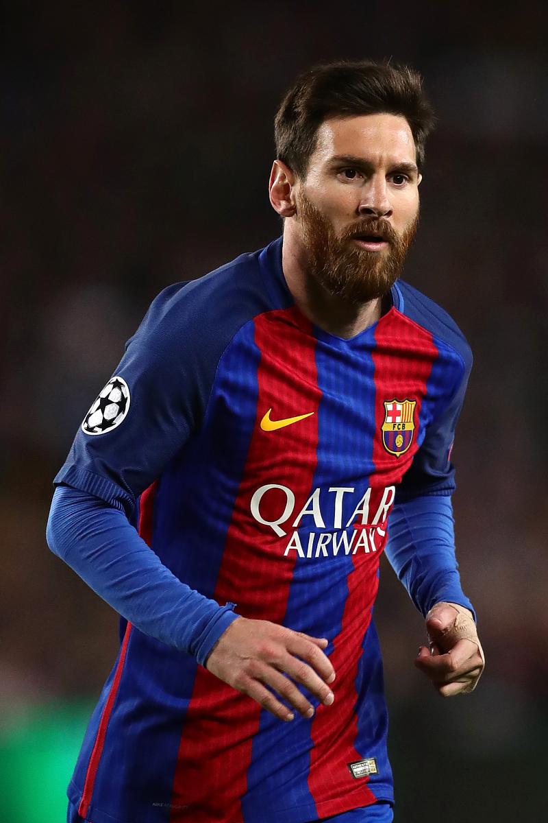 格列兹曼球场上晒梅西球星卡格列兹曼在热身赛中进球的简单介绍