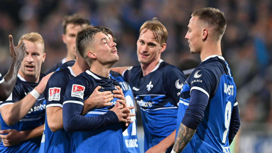 包含德乙比勒费尔德VS杜塞尔多夫预测分析两队谁能迎来开门红？的词条  第1张