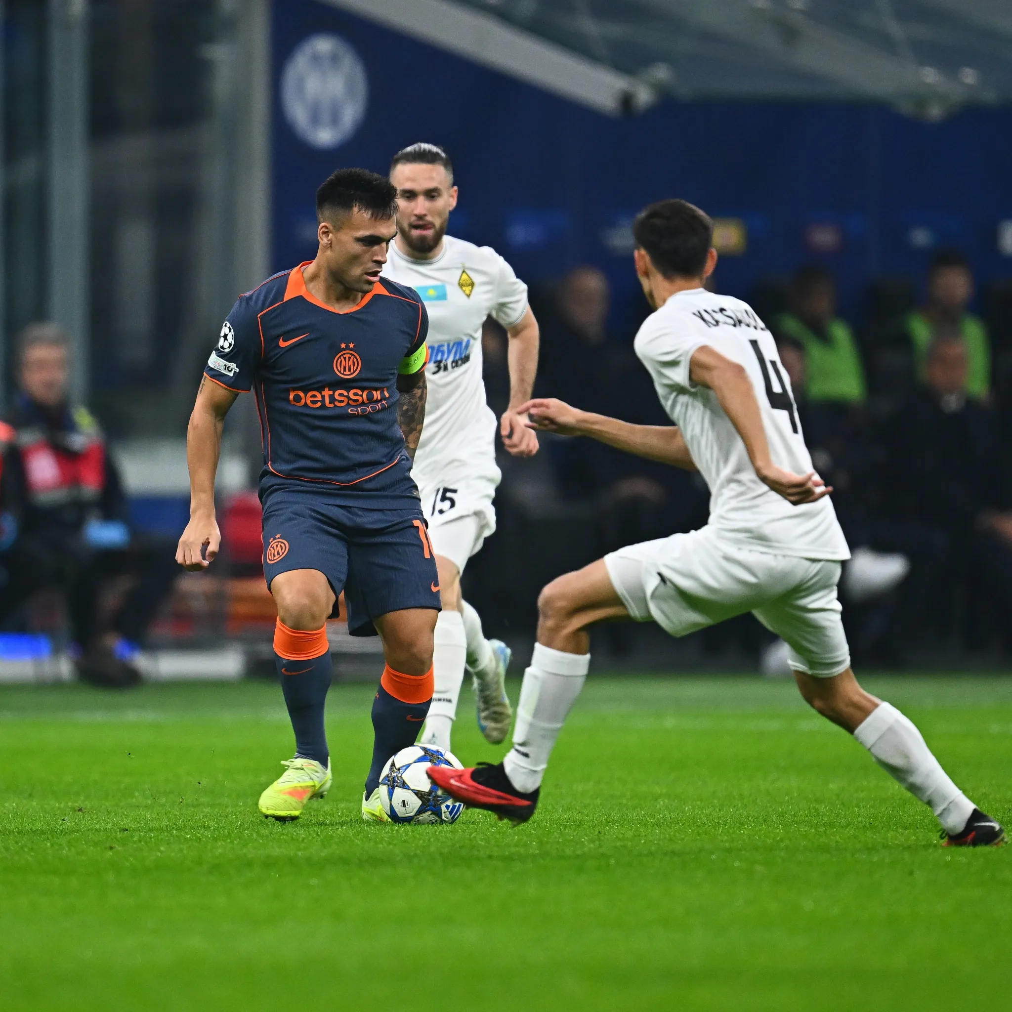 劳塔罗为阿根廷队打进33球升至队史第五的简单介绍 第2张 劳塔罗为阿根廷队打进33球升至队史第五的简单介绍 第2张