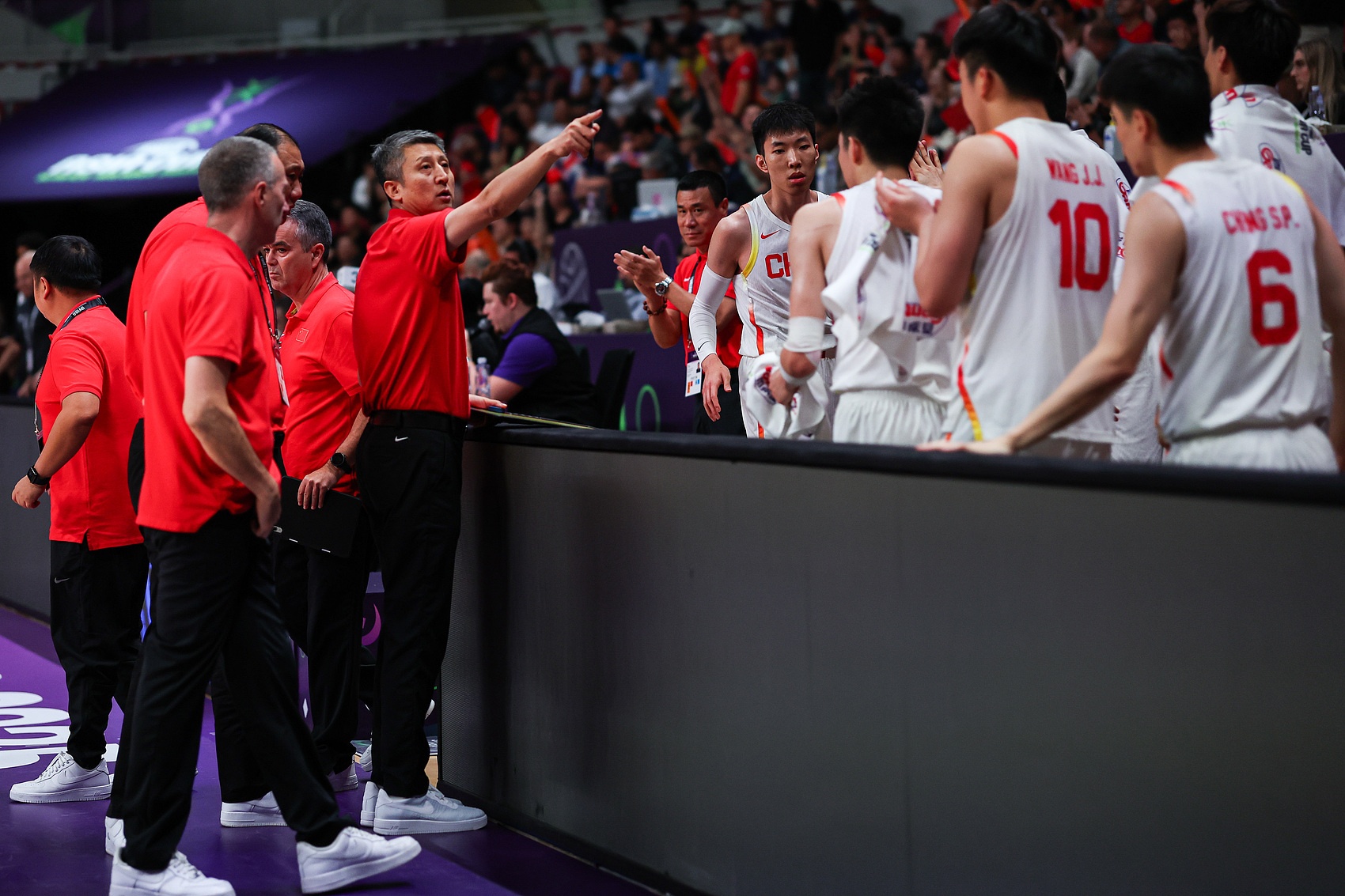 关于亚洲杯半决赛中国男篮98-84新西兰中国男篮晋级亚洲杯决赛的信息  第1张