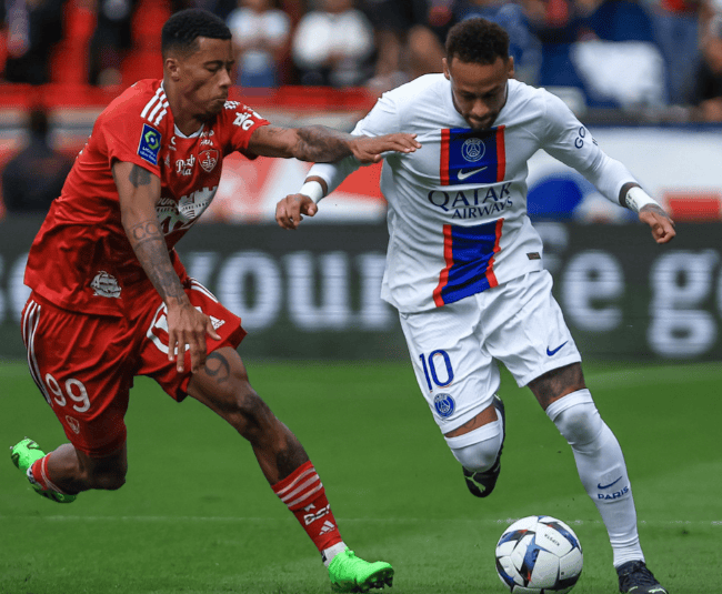 关于法甲尼斯VS里尔今日预测两队排名接近的信息  第1张