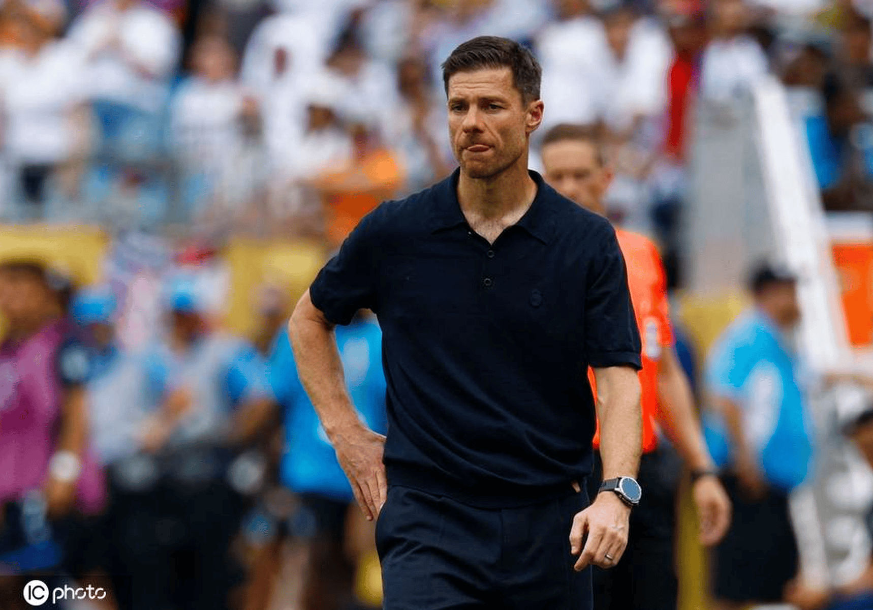 曝皇马高层仍完全信任阿隆索皇马高层力挺主帅阿隆索的简单介绍 第2张 曝皇马高层仍完全信任阿隆索皇马高层力挺主帅阿隆索的简单介绍 第2张