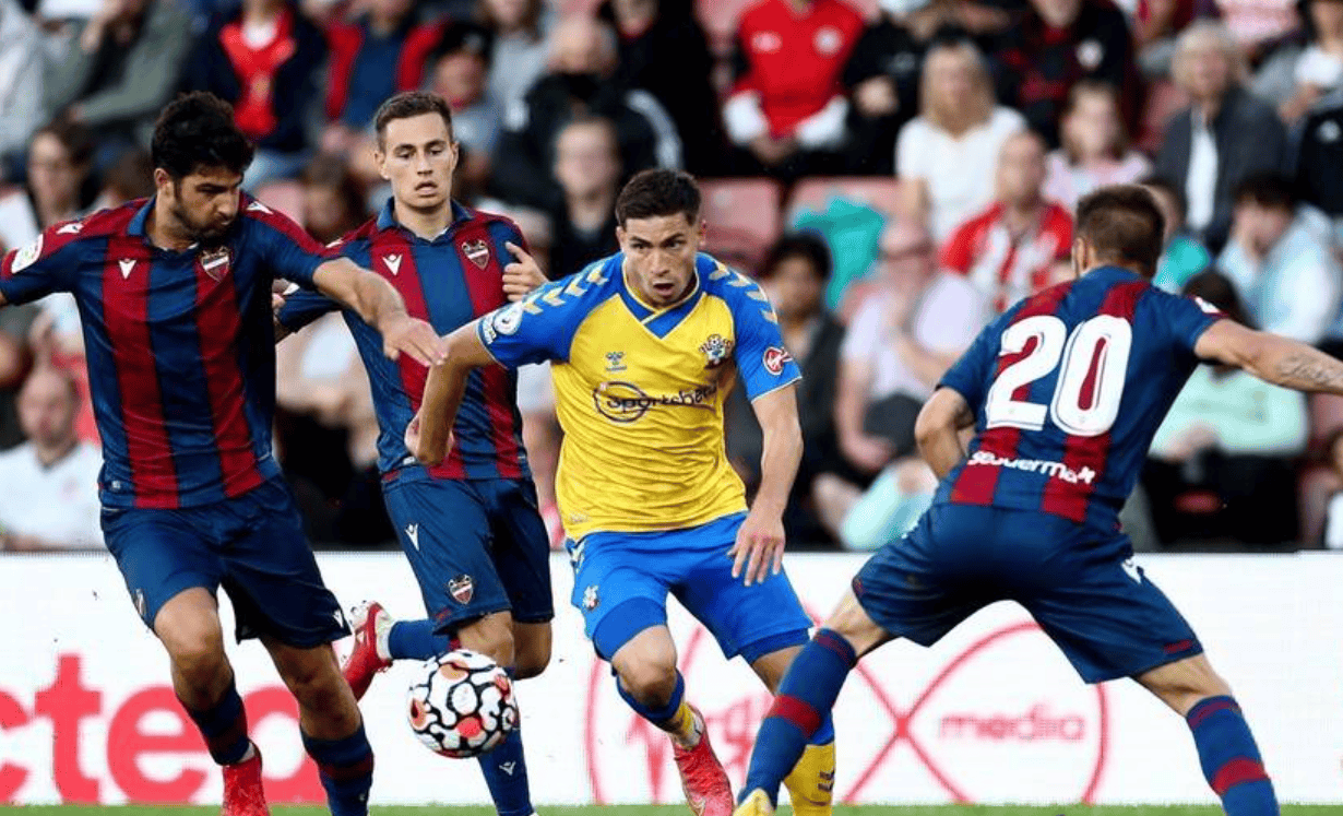 葡超法马利康VS圣克拉拉预测分析法马利康热身赛表现不错的简单介绍