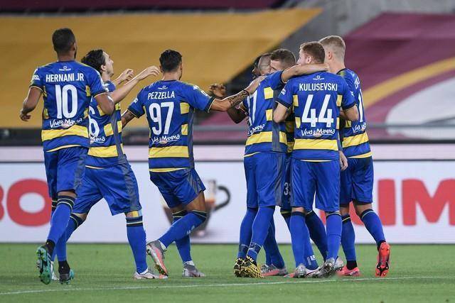 关于天皇杯磐城VS秋田蓝色闪电比分预测两队迎来激烈交锋的信息