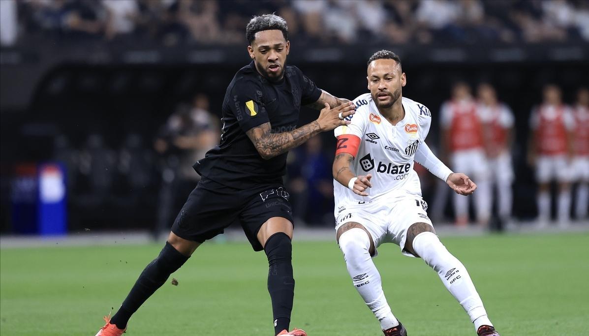 关于桑托斯0比6惨败内马尔痛哭球迷：穿10号球衣却不射门的信息  第1张